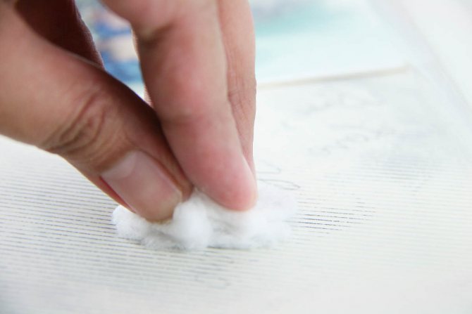 удалить пятно со стола