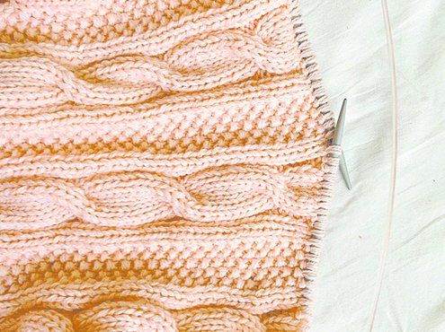 Cхемы вязания снуда-капюшона спицами: описание новинок