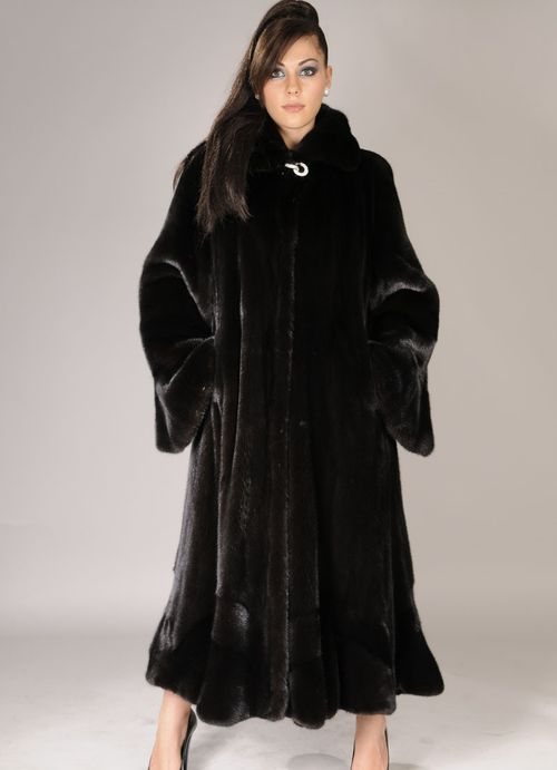 Длинная шуба из сурка