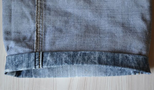 Двойная подгибка джинсов