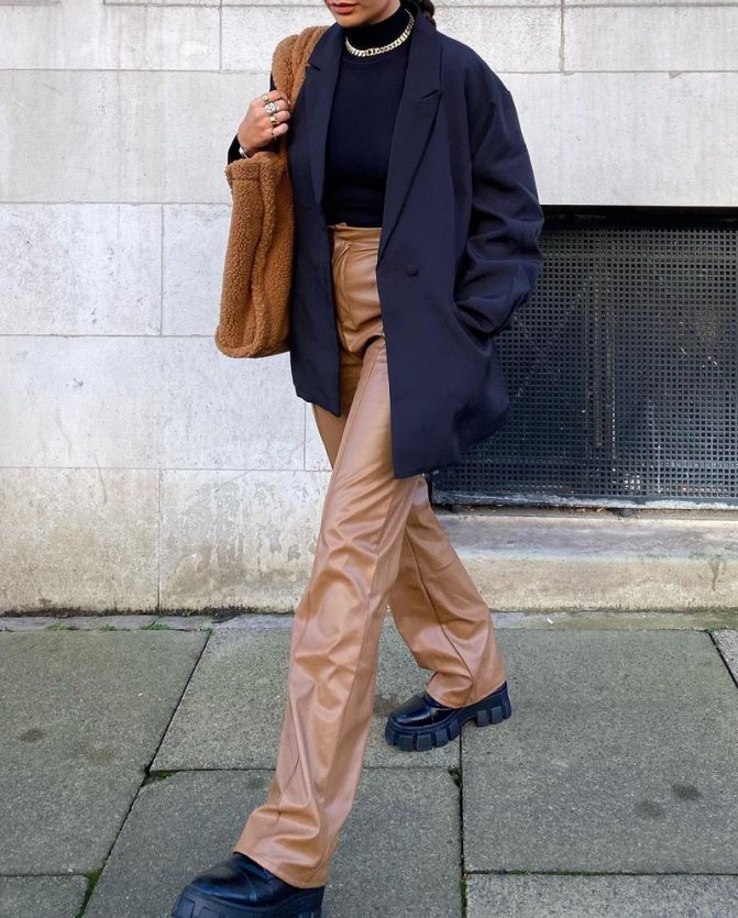 Не знаешь, какой пиджак выбрать на новый сезон 2021-2022? Мы подскажем и покажем!