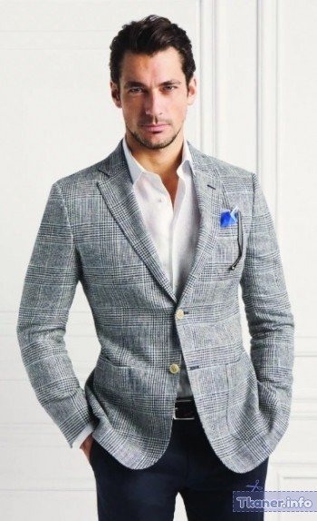 Пиджак светлый и темные брюки