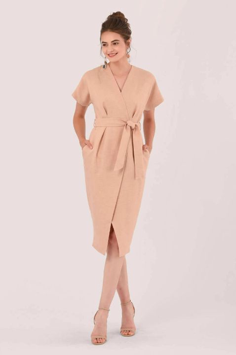 платье с запахом и рукавом кимоно