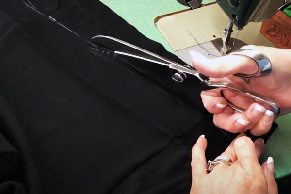 Подрезка края юбки