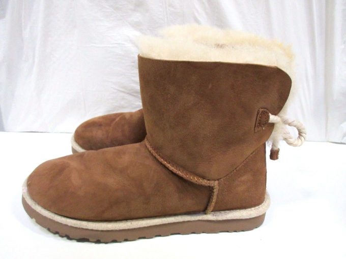 угги модная удобная обувь
